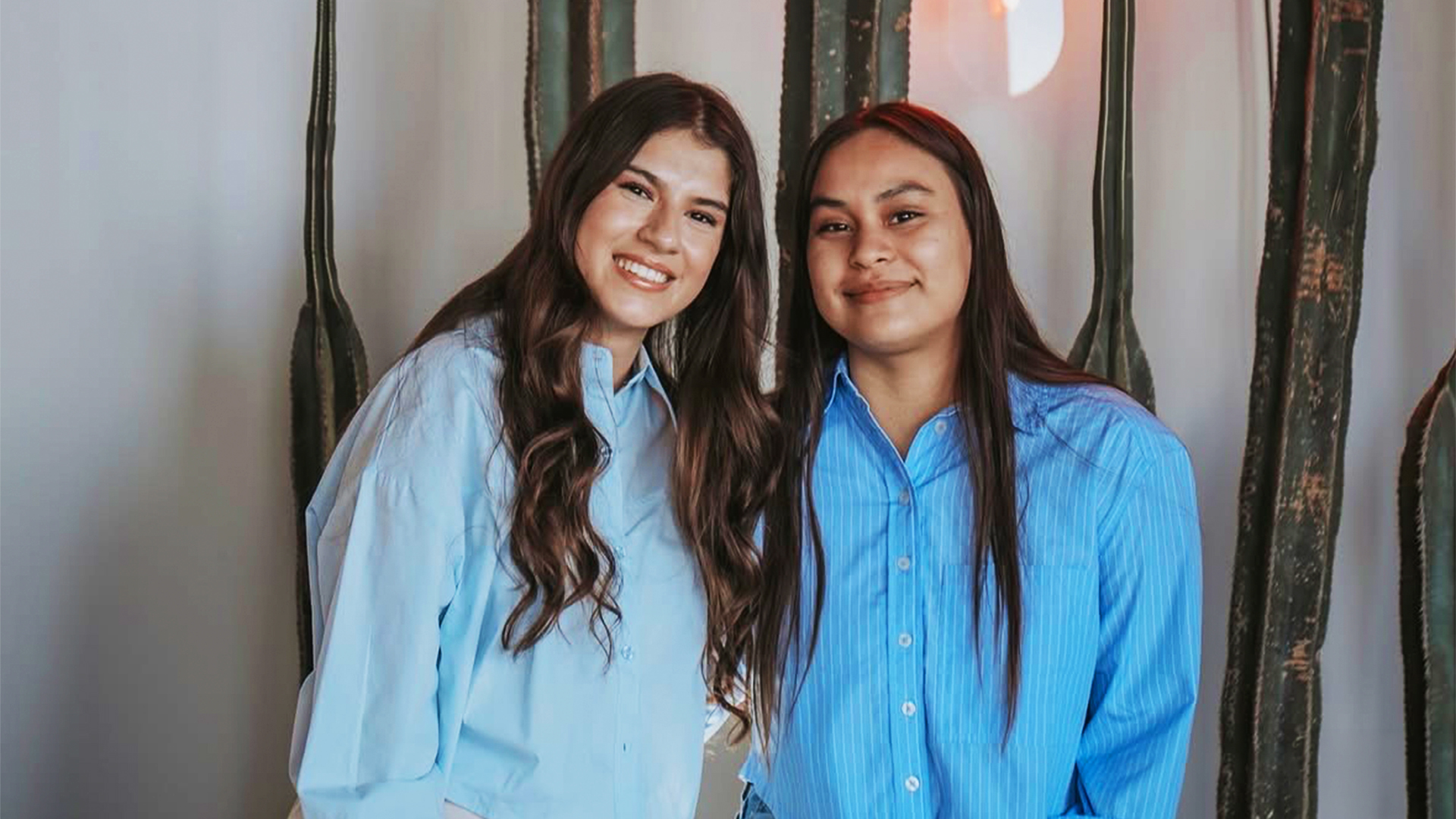 MUJERES